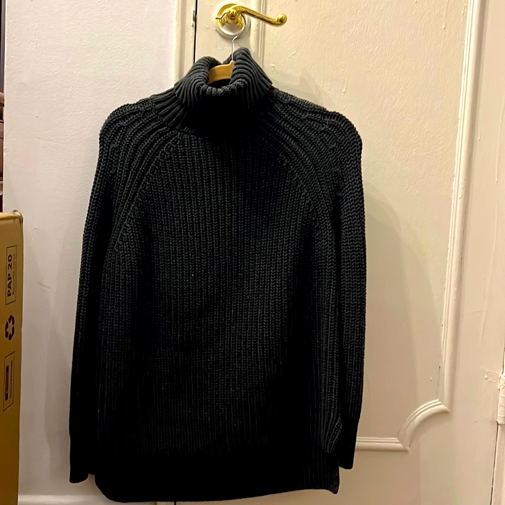 525 America 100% Cotton Turtleneck Tunic Sweater- Excellent Condition